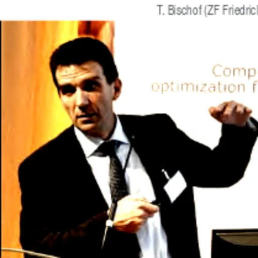 Thomas Bischof während eines Vortrags